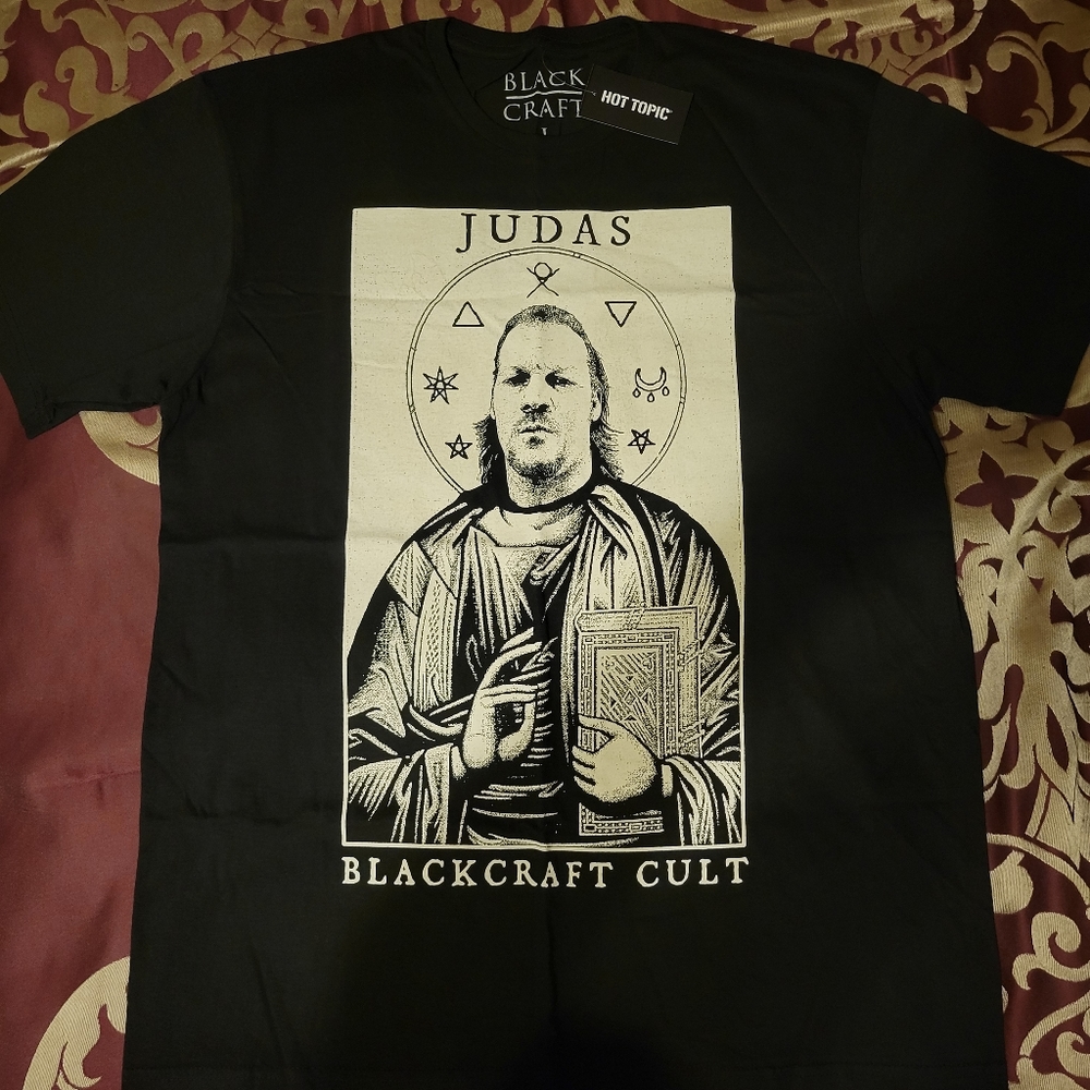 Brand new with tags size L black craft/Chris Jericho judas tee former aew champ.
